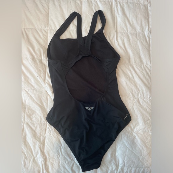 Onepiece swimwear - Picture 5 of 5